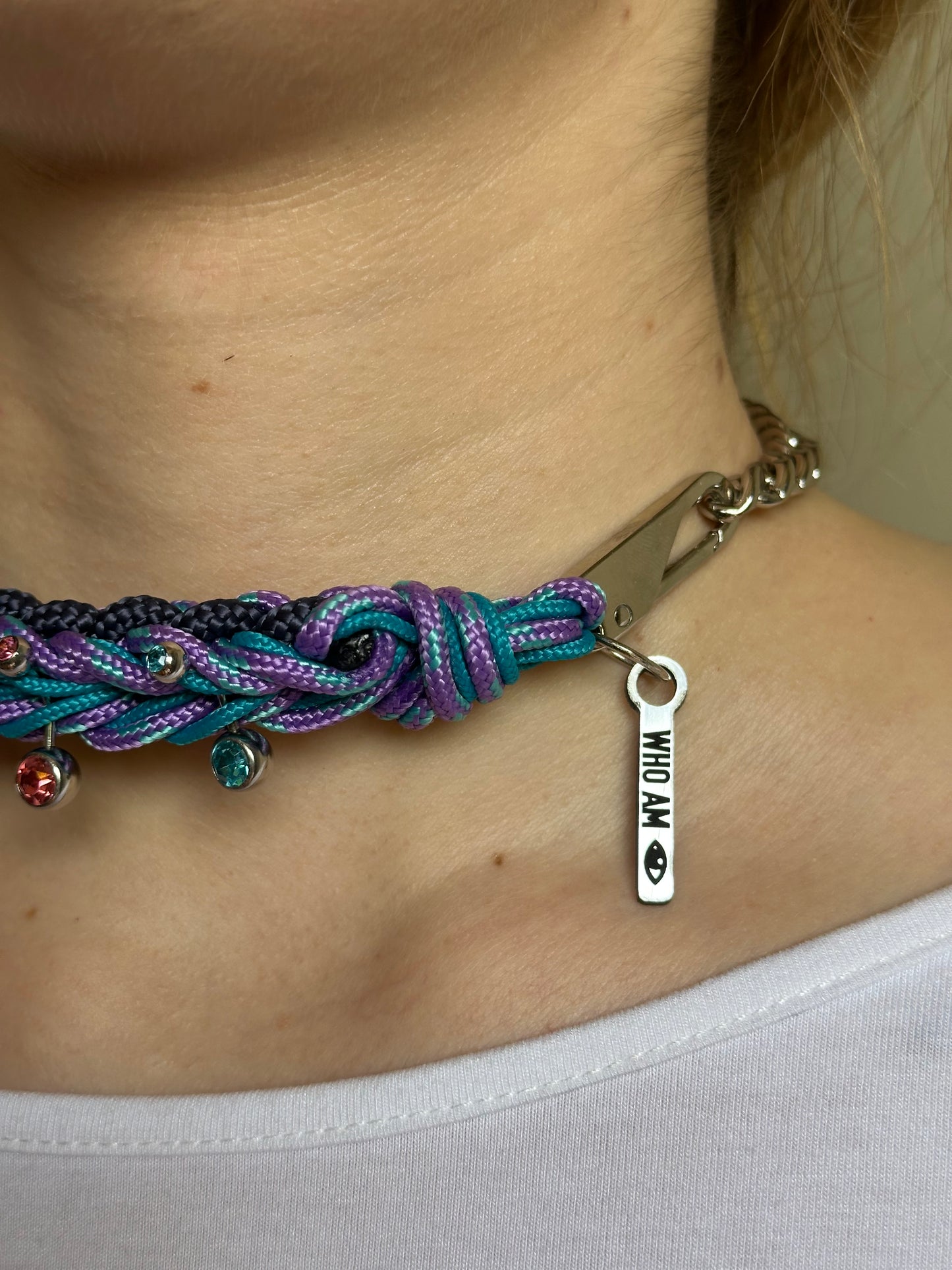 CHOCKER 2